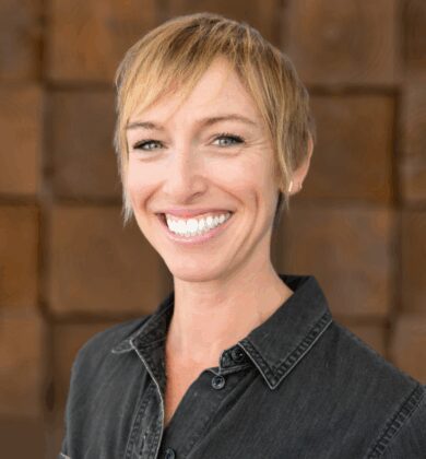 Sara is a white woman in her 40s